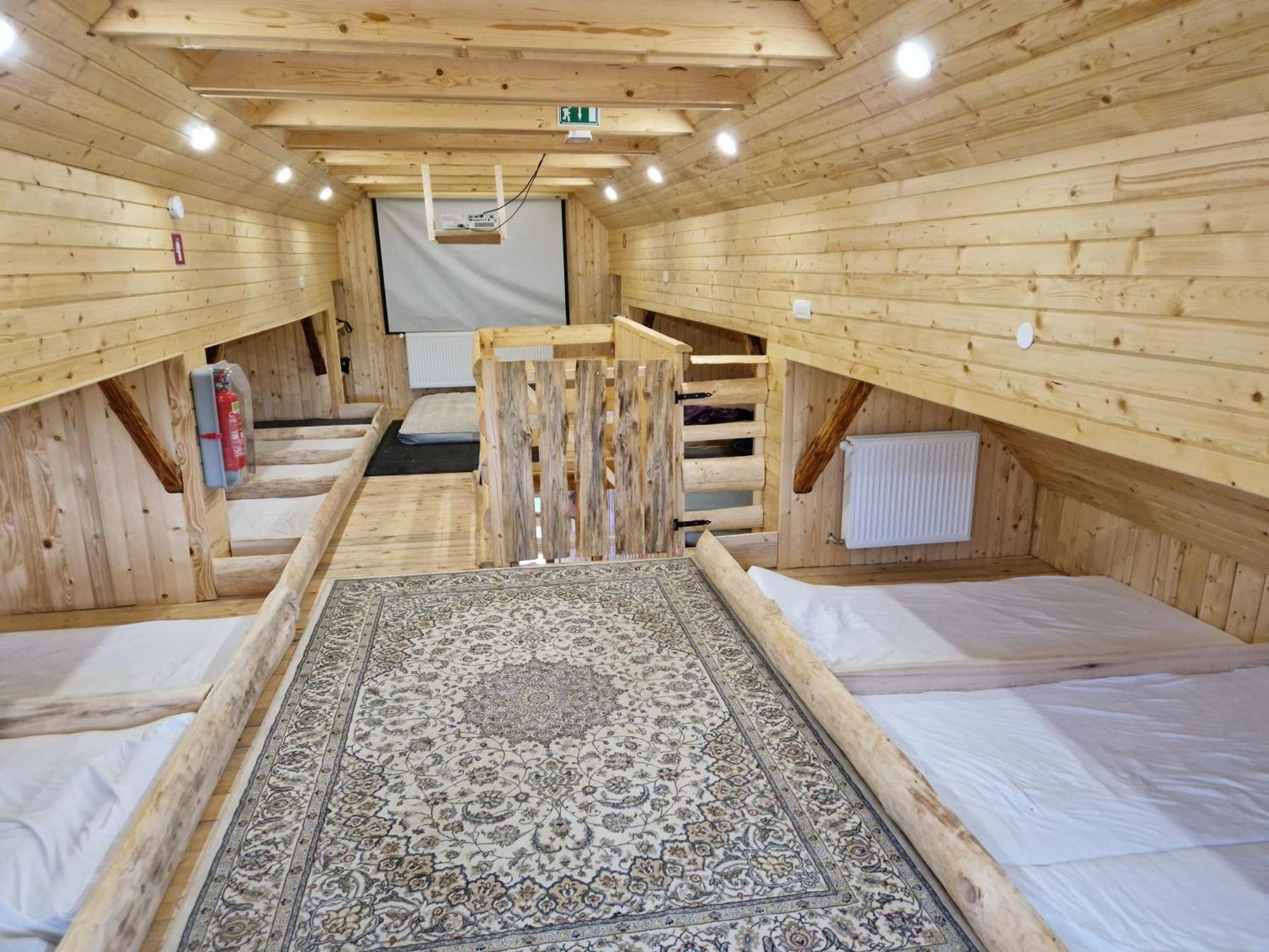 Hotel Cowboy'S Land Visnja Gora Exteriér fotografie